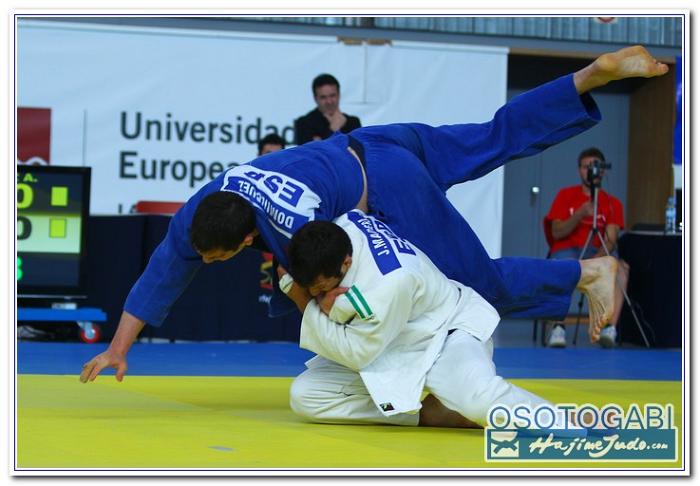 CEU2011 900012
